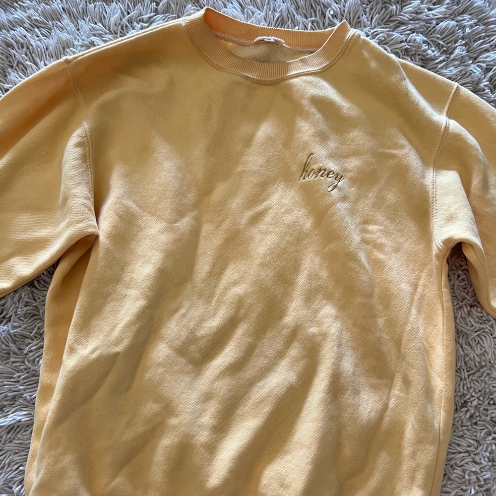 Brandy Melville honey crewneck